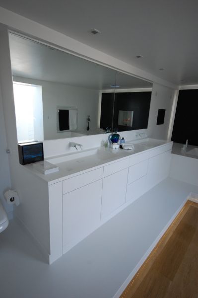 HI-MACS made to measure vanity top with bespoke bathroom sink