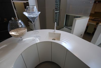 Curved 12mm Thick Worktop