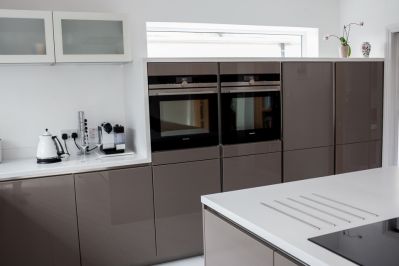 Hob Bars In Kitchen Island Worktop