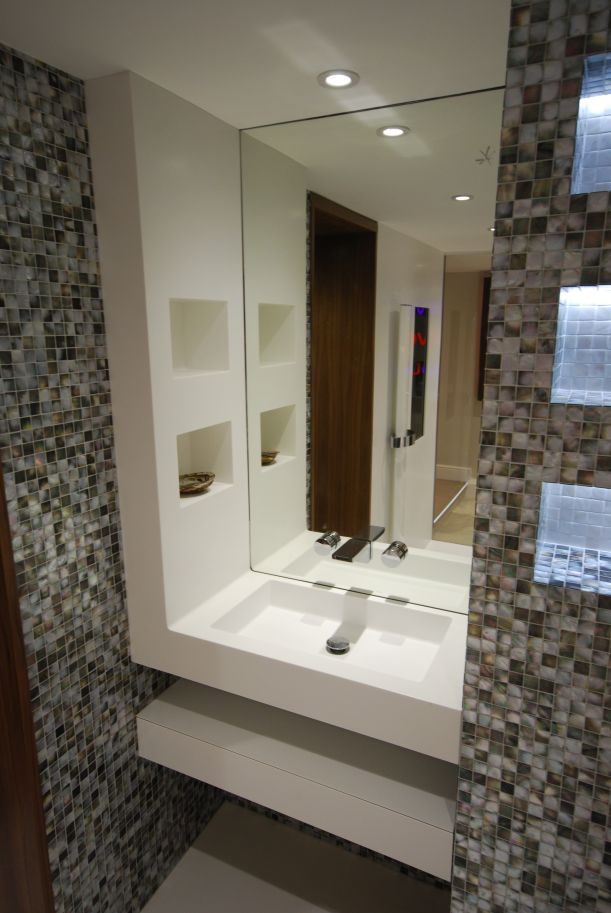 HI-MACS Alpine White Wall Panel by Vanity Unit with Niche Boxes